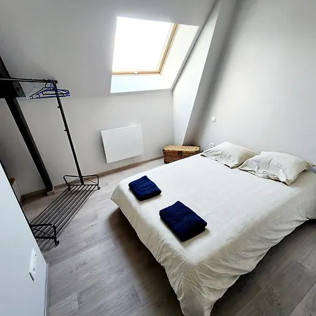 Ferienhaus Maison Spacieuse Moyon